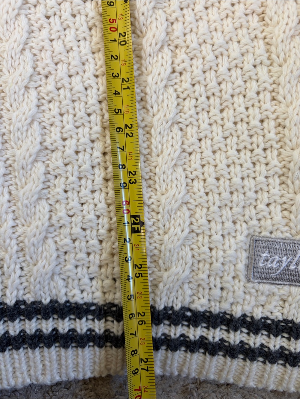 Taylor Swift Folklore Cardigan Sweater Cableknit Cream Gray Silver Stars XL/2XL - Picture 8 of 11